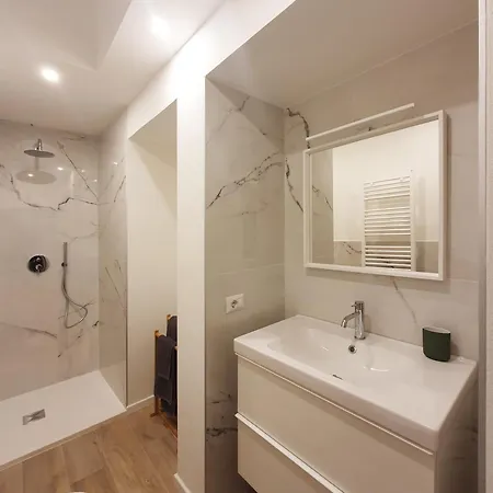 Via Sant'alessandro 22 - Sostify *